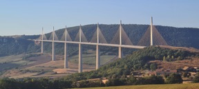 Viaduc de MILLAU
sur le Tarn