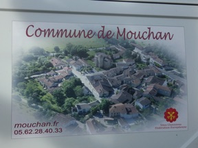 MOUCHAN