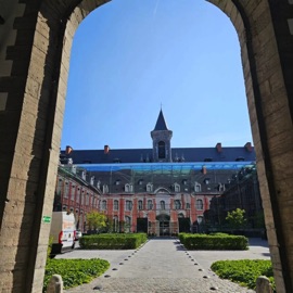 VALENCIENNES : l'ancien hospice transform&eacute; en h&ocirc;tel 4 &eacute;toiles