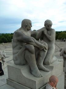 les visages des statues sont tr&egrave;s expressifs