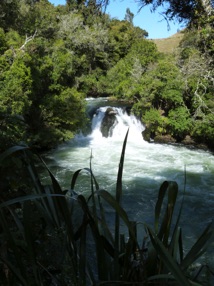 OKERE gates et Kaituna River
