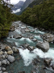 et route vers Te Anau 
par la m&ecirc;me route