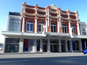 le th&eacute;&acirc;tre royal