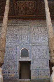 Entr&eacute;e de la salle du Tr&ocirc;ne