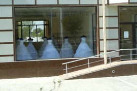 magasin de vente de robes de mari&eacute;es
