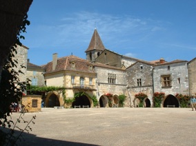 MONPAZIER
Dordogne MONPAZIER
Dordogne