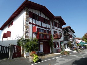 AINHOA
Pyrénées atlantiques AINHOA
Pyrénées atlantiques
