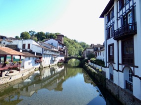 SAINT JEAN PIED DE PORT
Pyrénées atlantiques SAINT JEAN PIED DE PORT
Pyrénées atlantiques