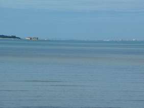 FRANCE - Charente Maritime
Pont reliant la Rochelle 
et l'Ile de R&eacute;