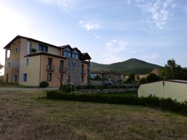 avant d'arriver &agrave; notre h&ocirc;tel situ&eacute; &agrave; FONNI, le village de montagne le plus haut de Sardaigne