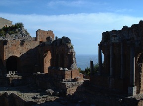 TAORMINE
le th&eacute;&acirc;tre grec