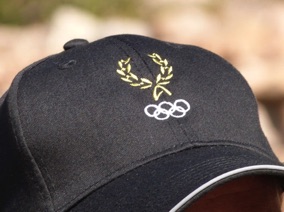 casquette pour les JO d'hiver qui se d&eacute;rouleront &agrave; Sotchi (Russie) en 2014,