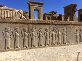 IRAN : Persepolis
(1979) IRAN : Persepolis
(1979)