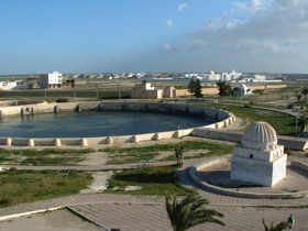 KAIROUAN : bassin des Aghlabides KAIROUAN : bassin des Aghlabides