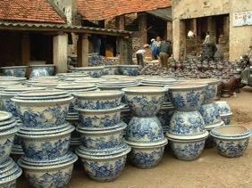 Arr&ecirc;t dans une poterie artisanale