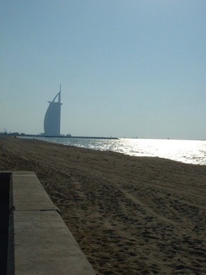 promenade sur la plage ...