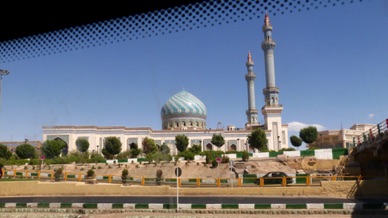 arrivée dans la ville sainte de QOM