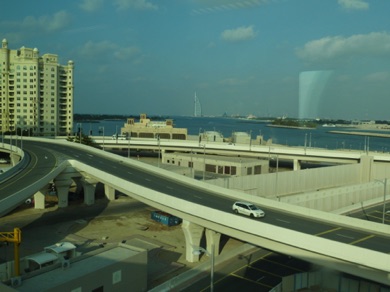 paysage diff&eacute;rent de celui qu'on a l'habitude de voir en voiture