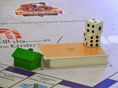 et un exemplaire g&eacute;ant est pr&eacute;sent&eacute; dans un mall