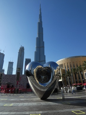 Petit tour &agrave; Duba&iuml; Fountain