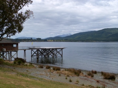 TE ANAU : son lac le plus grand de l'île du sud (344 km2)